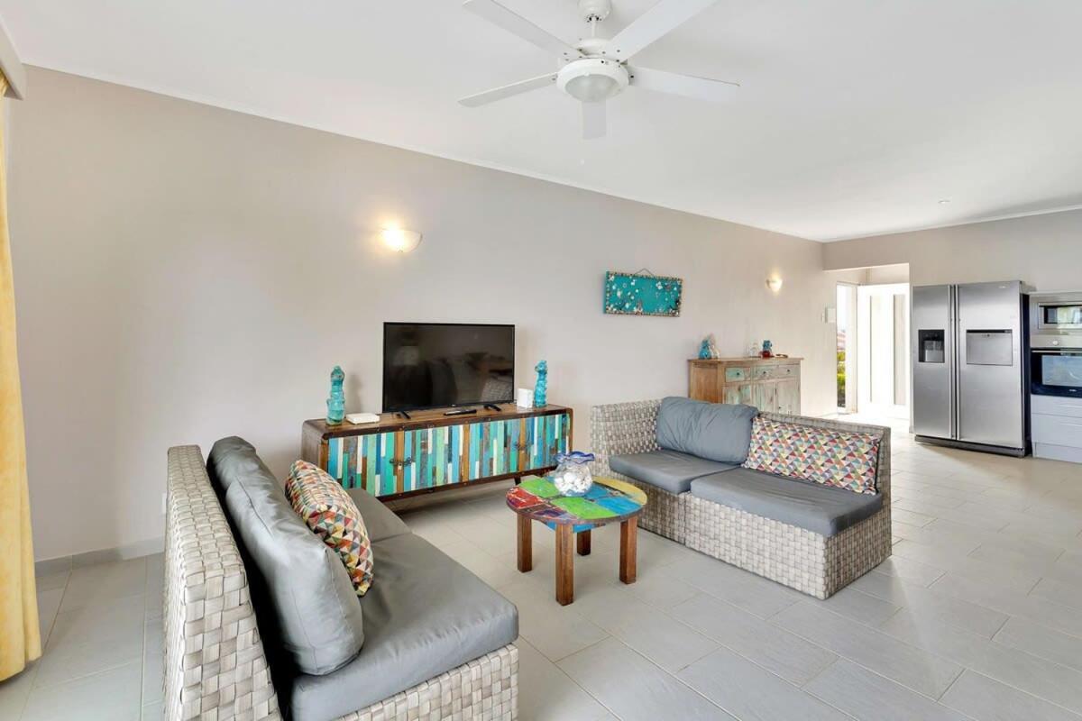 Belmar Oceanfront Apartment 14 Divers Paradise Kralendijk Exterior foto